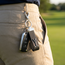 Laden Sie das Bild in den Galerie-Viewer, Golf Schlüsselanhänger Leder &amp; Edelstahl - schwarz
